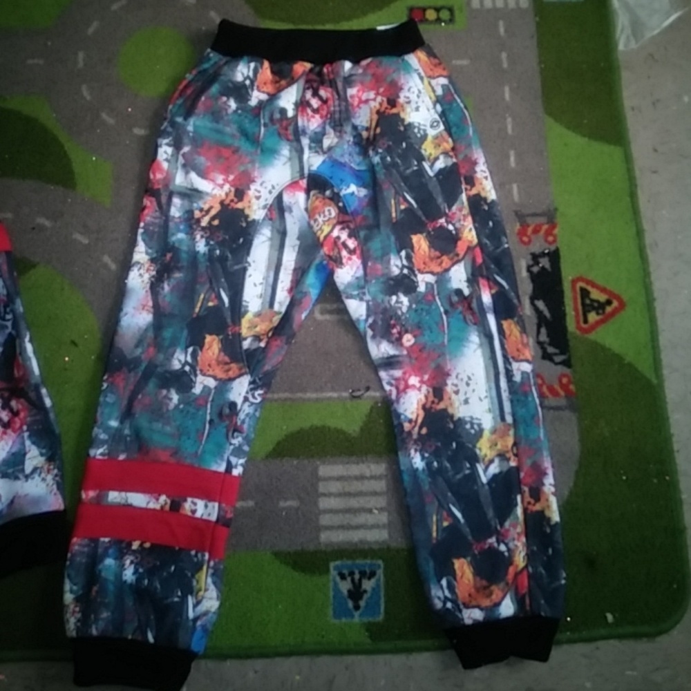 Akademiks kids winter/fall sweatsuit